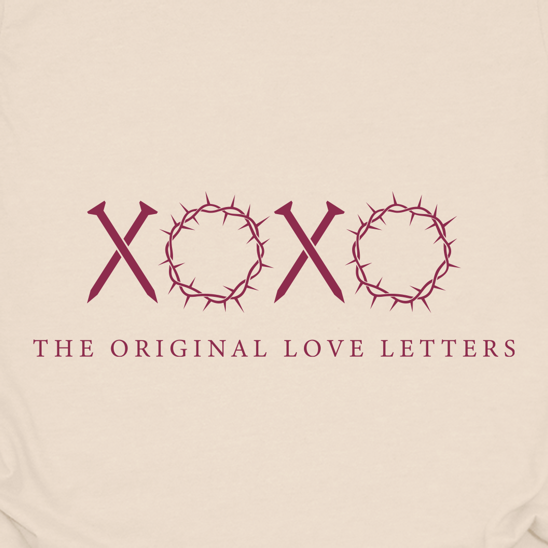 XOXO Tee